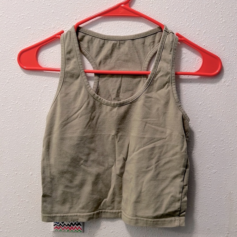 Crop tank